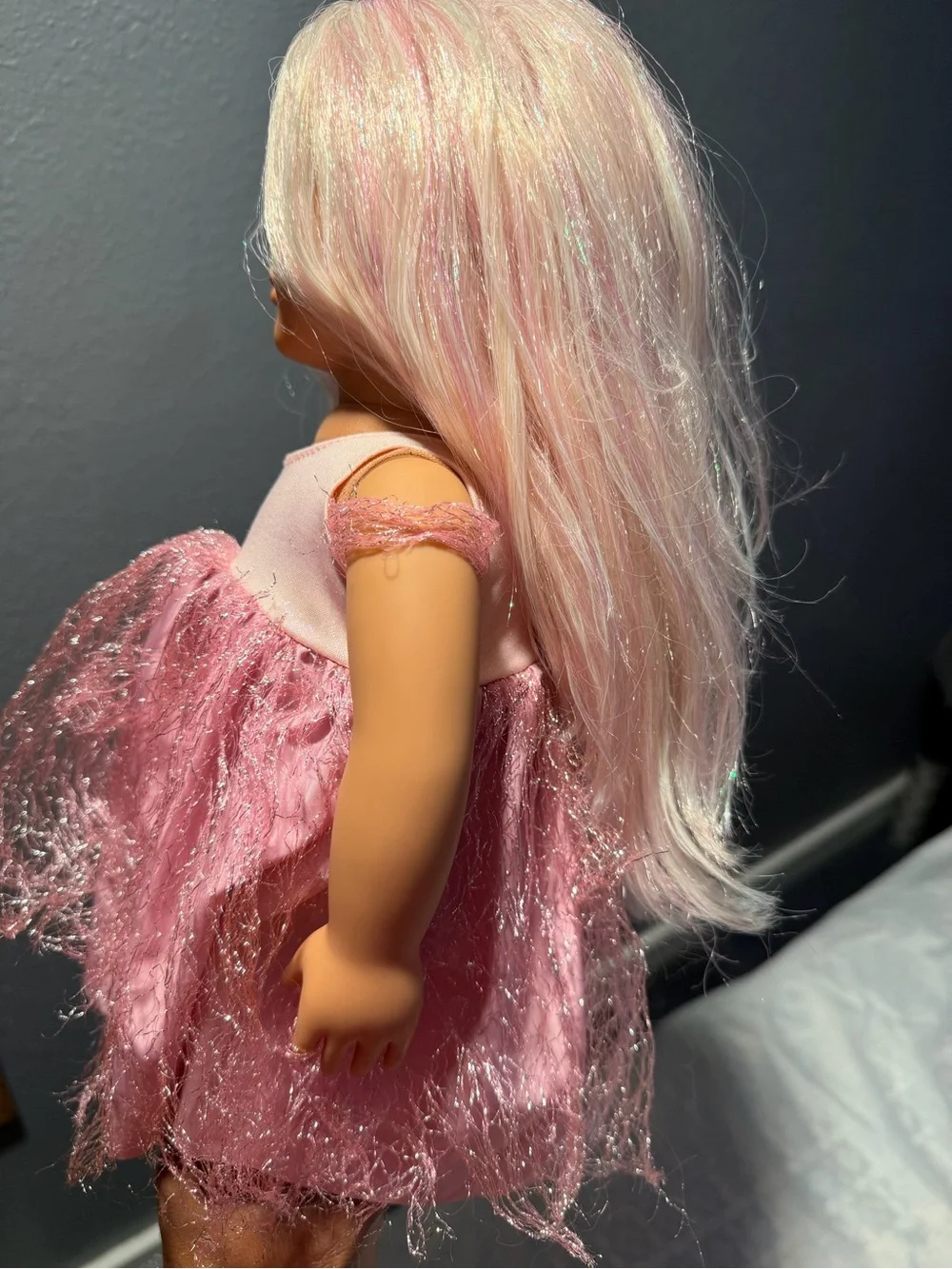 Our generation twinkle 18’’tooth fairy Doll pink glitter hair .